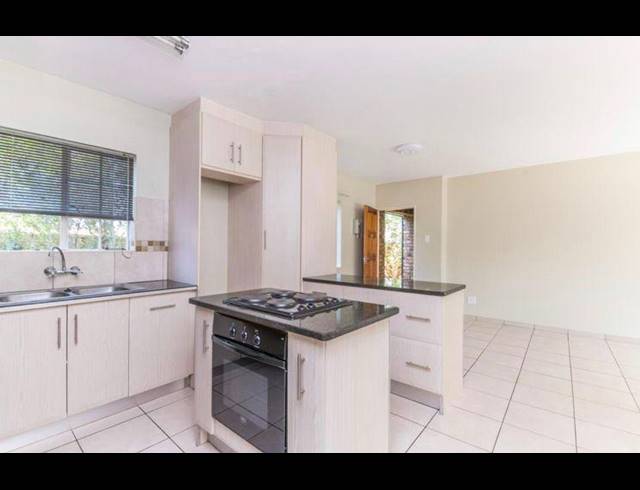 2 BEDROOM PROPERTY TO RENT IN LYTTELTON